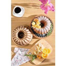 Karaca Cake Pro Lina 25.5 cm Rose Gold Döküm Dilimli Kek Kalıbı
