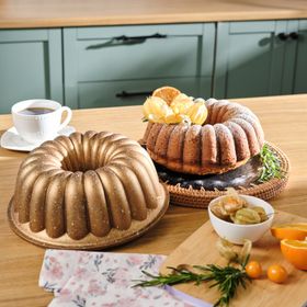 Karaca Cake Pro Lina Gold 25,5 cm Döküm Kek Kalıbı