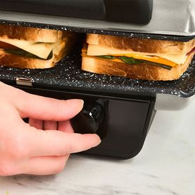 Karaca Crust Grill Toast Mat Krem Izgara ve Tost Makinesi