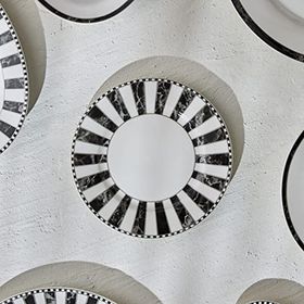 Karaca Damalı 19 cm Porselen Pasta Tabağı