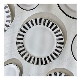 Karaca Damalı Porselen 22 cm Servis Tabağı