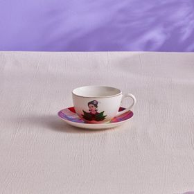Karaca Frida Kırmızı 220 ml Çay Fincanı ve Tabağı