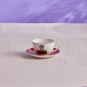 Karaca Frida Kırmızı 220 ml Çay Fincanı ve Tabağı