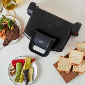 Karaca Future Essential Matte Siyah Tost Makinesi