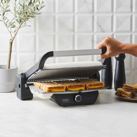 Karaca Gastro Classic Krem Izgara ve Tost Makinesi