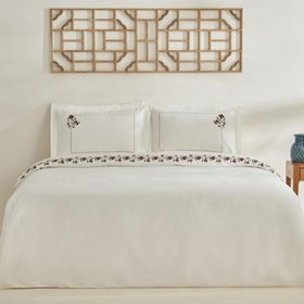 Karaca Home Janset Nakışlı Beyaz Çift Kişilik Nevresim Takımı