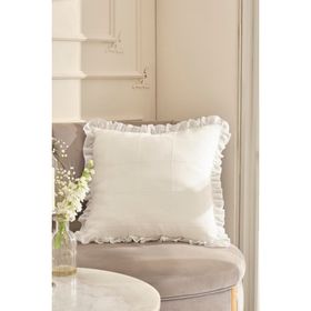Karaca Home Lalisa 45x45 cm Beyaz Dolgulu Kırlent