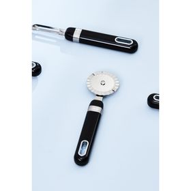 Karaca Mastermaid 18.4 cm Siyah Hamur Kesici