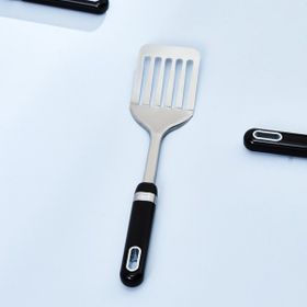 Karaca Mastermaid 33,4 CM Oluklu Siyah Spatula