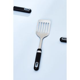 Karaca Mastermaid 33,4 CM Oluklu Siyah Spatula
