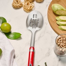 Karaca Mastermaid Oluklu Kırmızı Servis Kaşığı