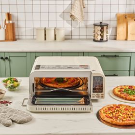 Karaca Multicrust Artisan Retro Pizza Makinesi ve Airfryer