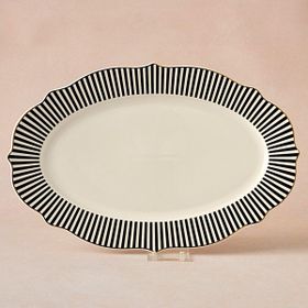 Karaca New Romantic İnce Çizgili 36 cm Siyah Kayık Tabak