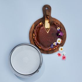Karaca Nimbus Kelepçeli 26 cm Kek Kalıbı