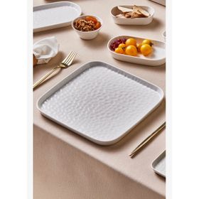 Karaca X Refika'dan 26 CM Beyaz Servis Tabağı