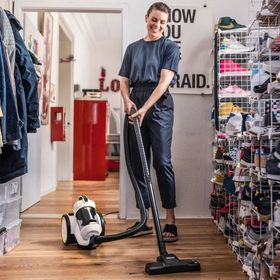 Karcher VC 3 Beyaz Elektrikli Süpürge