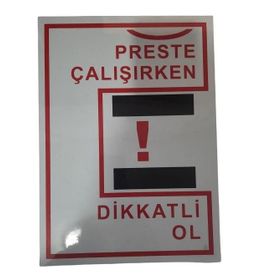 Katar Market Preste Çalışırken Dikkatli Ol Uyarı Levhası