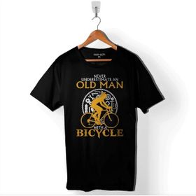 Kendim Seçtim Never Undersestimate An Old Man With A Bicycle Baskılı Siyah Unisex T-Shirt