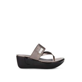 Kenneth Cole Reaction Pepea Cross JWL Kalay Elastik Kama Kadın Sandalet