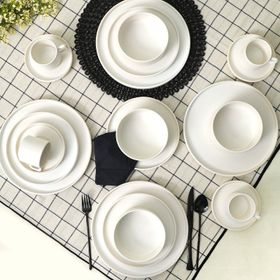 Keramika Mat Beyaz Stackable Yemek / Kahvaltı Takımı