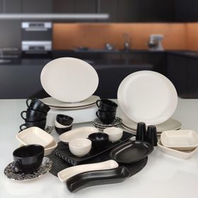 Keramika Oval 35 Parça 6 Kişilik Siyah-Krem Mat Kahvaltı Takımı
