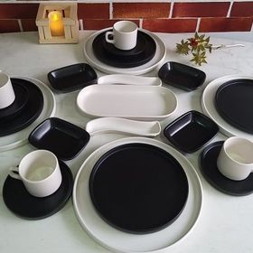 Keramika Stackable Siyah Beyaz 23 Parça 4 Kişilik Kahvaltı Takımı