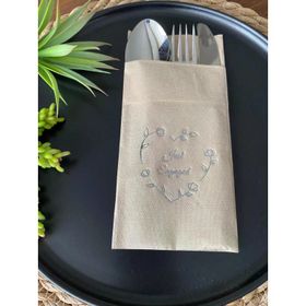 Kidspartim 12'li 40x40 cm Gümüş Yaldızlı Kraft Kalp Çelenk Just Engaged Cepli Peçete
