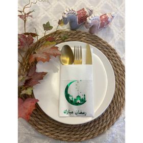 Kidspartim 12'li 40x40 cm Yeşil Yaldızlı Beyaz Arapça Ay Desenli Ramadan Mübarek Cepli Peçete