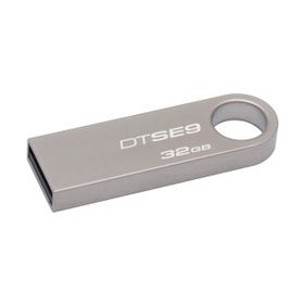 Kingston DTSE9-32GB Flash Bellek