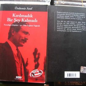 Kırılmadık Bir Şey Kalmadı - Özdemir Asaf