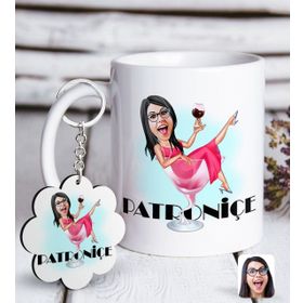 Kişiye Özel Anahtarlık ve Bayan Patroniçe Karikatürlü Beyaz Kupa