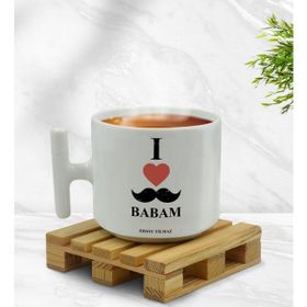 Kişiye Özel Babamı Seviyorum Tasarımlı T Kulplu Beyaz Middle Kupa