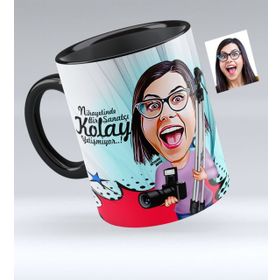 Kişiye Özel Bayan Fotoğraf Sanatçısı Karikatürlü Siyah 1 Kupa Bardak
