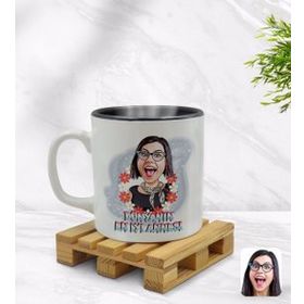 Kişiye Özel Dünyanın En İyi Annesi Karikatürlü İçi Siyah Renkli Model 1 Kupa