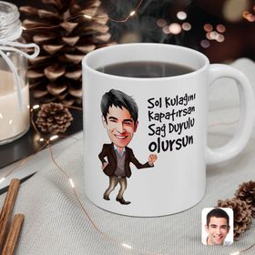 Kişiye Özel Erkek Sol Kulağını Kapatırsan Sağ Duyulu Olursun Karikatürlü Beyaz Kupa Bardak