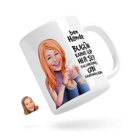 Kişiye Özel Kadın Her Şey Yolundaymış Gibi Karikatürlü Beyaz Kupa