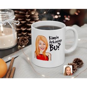 Kişiye Özel Kadın Kimin Arkadaşı Bu Karikatürlü Beyaz Kupa Bardak