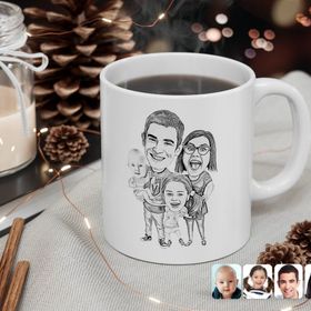 Kişiye Özel Karakalem 4 Lü Aile Karikatürlü Beyaz Kupa Bardak