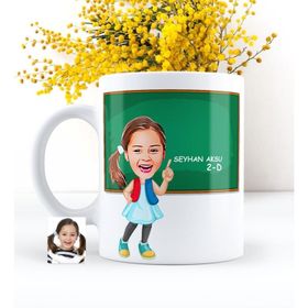 Kişiye Özel Kız Öğrenci Karikatürlü Beyaz Kupa Bardak