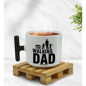 Kişiye Özel Walking Dad Tasarımlı Siyah T Kulplu Middle Kupa