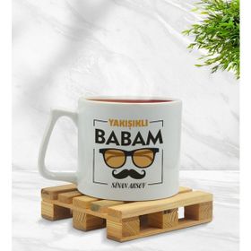 Kişiye Özel Yakışıklı Babam Tasarımlı Middle Beyaz Model 2 Kupa