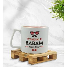 Kişiye Özel Yakışıklı Babam Tasarımlı Middle Beyaz Model 3 Kupa