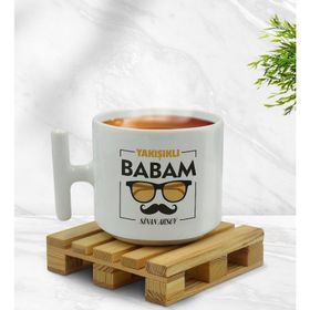 Kişiye Özel Yakışıklı Babam Tasarımlı T Kulplu Beyaz Middle Kupa