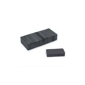 Köşeli Ferrit Kömür Seramik Magnet 40x20x10 Mıknatıs