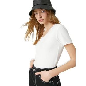 Koton 001 Kadın Kırık Beyaz Kısa Kollu V Yaka Viskoz Dar Kesim T-shirt
