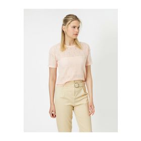 Koton 0YAK13071EK Pembe Bisiklet Yaka Kısa Kollu Dantel Detaylı Kadın T-shirt