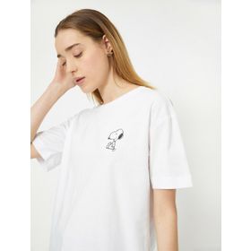Koton 0YAL18152IK001 Snoopy Baskılı Bisiklet Yaka Kısa Kollu Lisanslı Kadın T-shirt