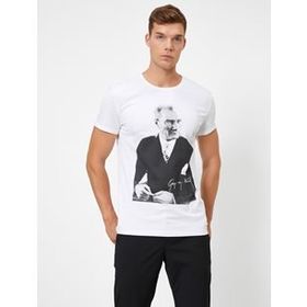 Koton 0YAM11802LK000 Atatürk Baskılı Erkek T-Shirt