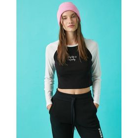 Koton 2KAL18030OK Slogan İşlemeli Uzun Kollu Pamuklu Kadın Tişört