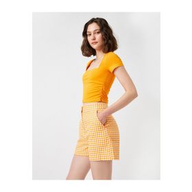 Koton 2SAK50392EK Kare Yaka Kısa Kollu Pamuklu T-shirt